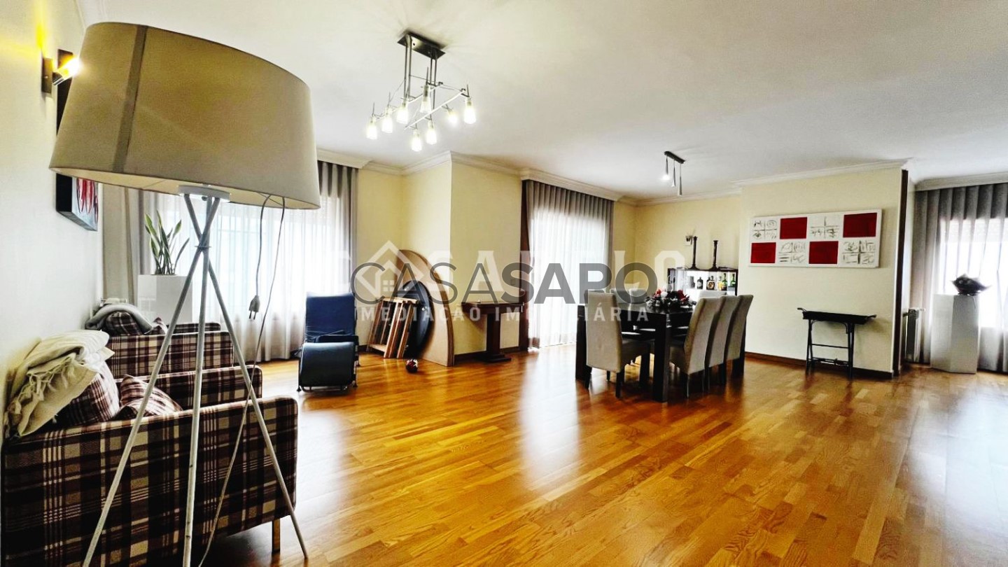 3 bedrooms Apartment in Maia, Portugal No. 324075