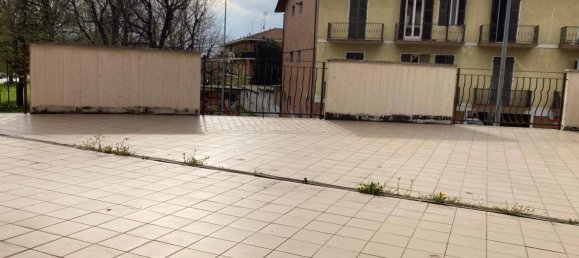 Apartamento de 2 dormitorios en Moncalieri, Italy No. 44357 6