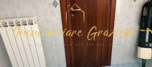 5 rooms Apartment in Ventimiglia, Italy No. 98440 8