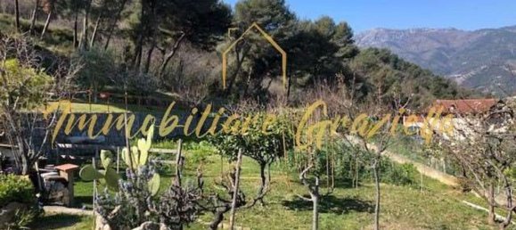 5 rooms Apartment in Ventimiglia, Italy No. 98440 22