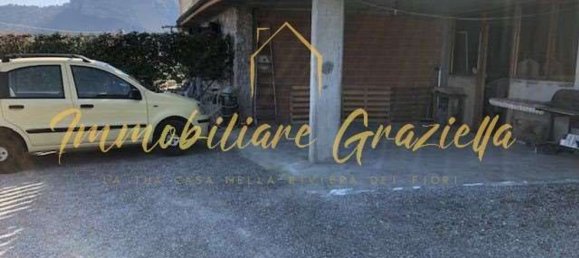 5 rooms Apartment in Ventimiglia, Italy No. 98440 15