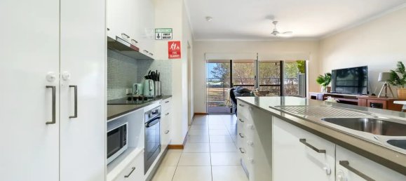 Apartamento de 3 dormitorios en Berrimah, Australia No. 167 2
