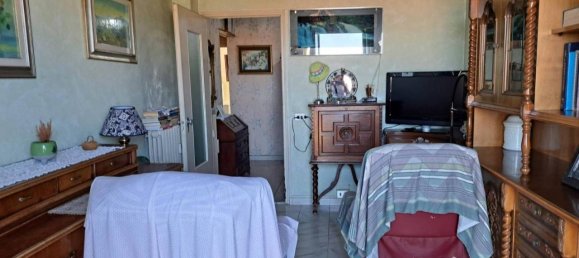 6 rooms Apartment in Turin, Italy No. 155816 11