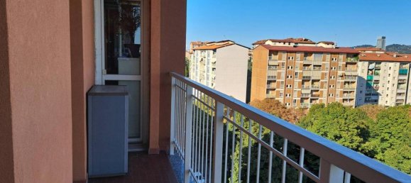 6 rooms Apartment in Turin, Italy No. 155816 39