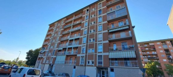 6 rooms Apartment in Turin, Italy No. 155816 45