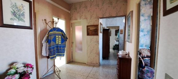 6 rooms Apartment in Turin, Italy No. 155816 5