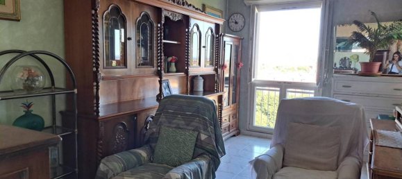 6 rooms Apartment in Turin, Italy No. 155816 8