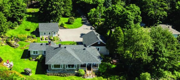 2 bedrooms House in Sherbrooke, Canada No. 798 3