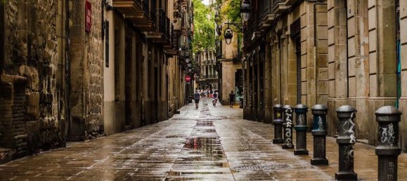 1500m² Building in Ciutat Vella, Spain No. 105982 12