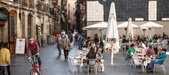 1500m² Building in Ciutat Vella, Spain No. 105982 11