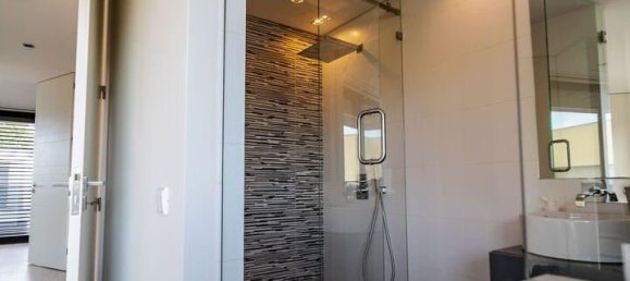 3 bedrooms Villa in Madalena, Portugal No. 18070 5