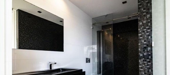 3 bedrooms Villa in Madalena, Portugal No. 18070 16