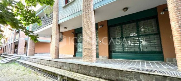 Коммерческая недвижимость с 1 комнатой в Болонья, Италия № 339232 9