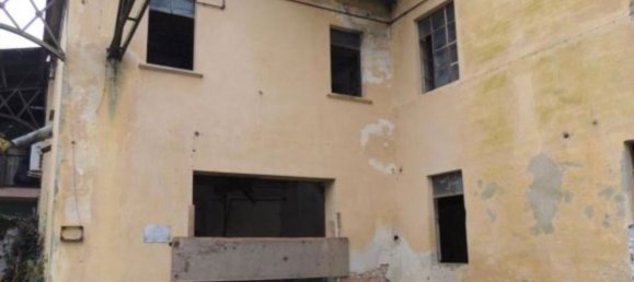 15-salle Villa à Tromello, Italy No. 70705 13