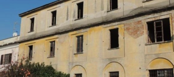 15-salle Villa à Tromello, Italy No. 70705 29