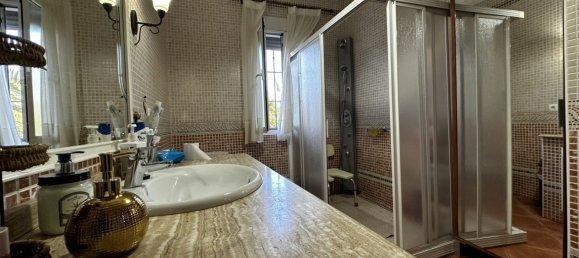 4 Schlafzimmer Haus in Lepe, Spain, Nr. 293690 21