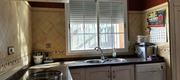 4 Schlafzimmer Haus in Lepe, Spain, Nr. 293690 16