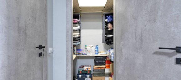 4 Schlafzimmer Wohnung in San Donato Milanese, Italy, Nr. 357771 16