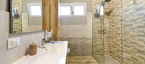 4 Schlafzimmer Wohnung in San Donato Milanese, Italy, Nr. 357771 22