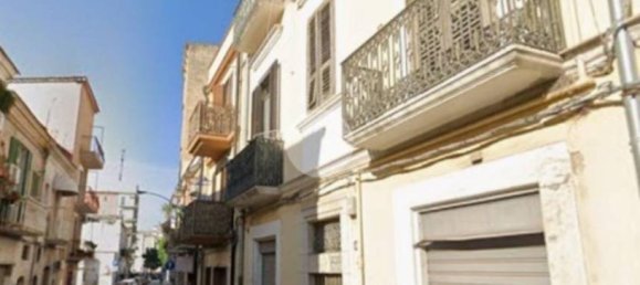 2 Schlafzimmer Wohnung in Foggia, Italy, Nr. 35011 4