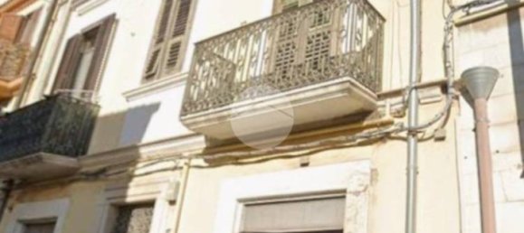 2 Schlafzimmer Wohnung in Foggia, Italy, Nr. 35011 2