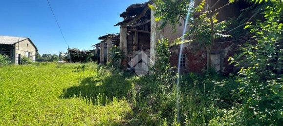 15غرفة قطعة أرض في Muggiò, Italy رقم 91741 13