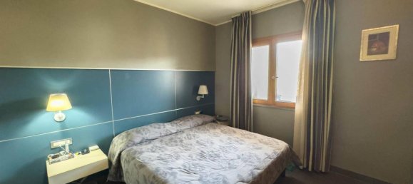 2 rooms Apartment in Cosenza, Italy No. 41283 16