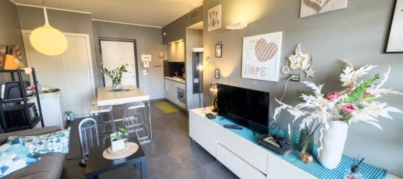 2 rooms Apartment in Cosenza, Italy No. 41283 8