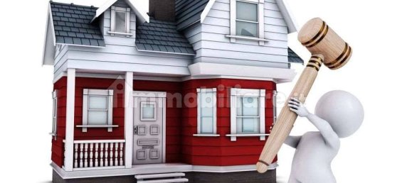 5 rooms Apartment in Catanzaro, Italy No. 184745 2