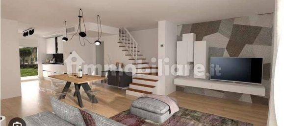 5 rooms Apartment in Catanzaro, Italy No. 184745 11