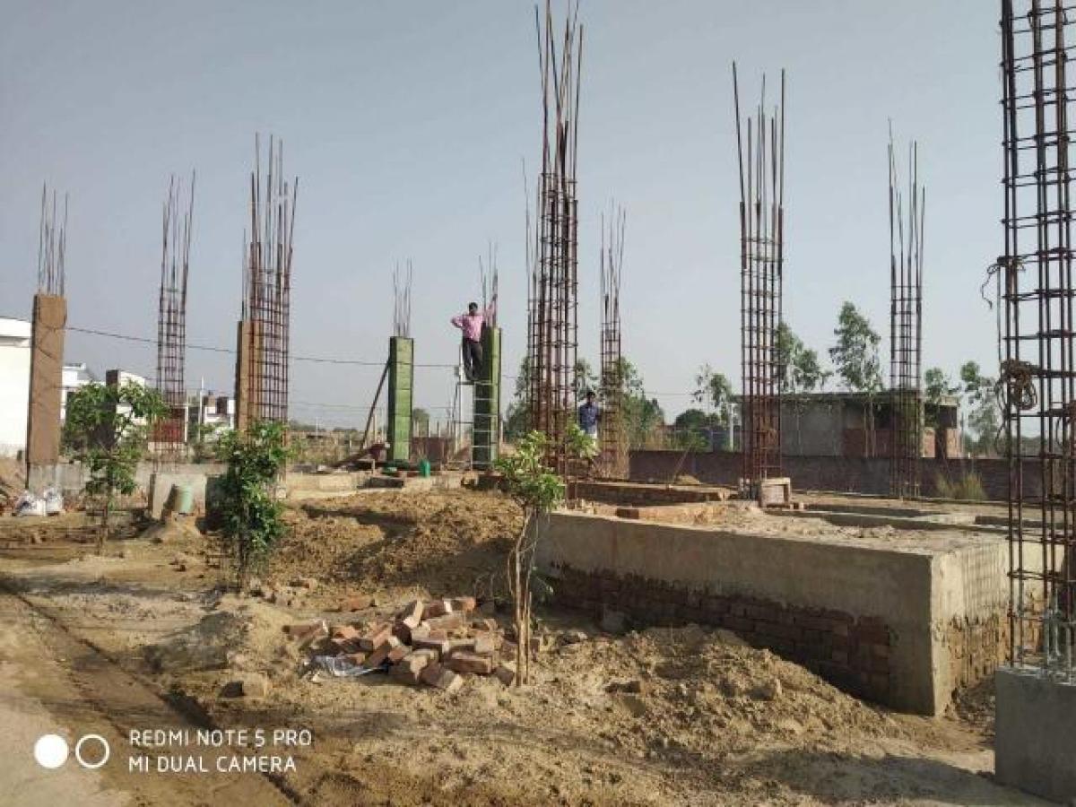  Land in Lucknow, India No. 30547