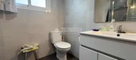 4 bedrooms Apartment in Valencia, Spain No. 137204 11
