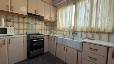 4 bedrooms Apartment in Valencia, Spain No. 137204