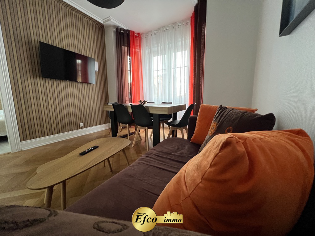  بناية في Mulhouse, France 450متر مربع رقم 72438