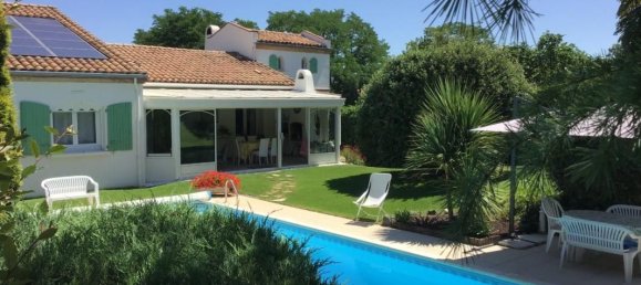 4 bedrooms Villa in Albi, France No. 207365 2