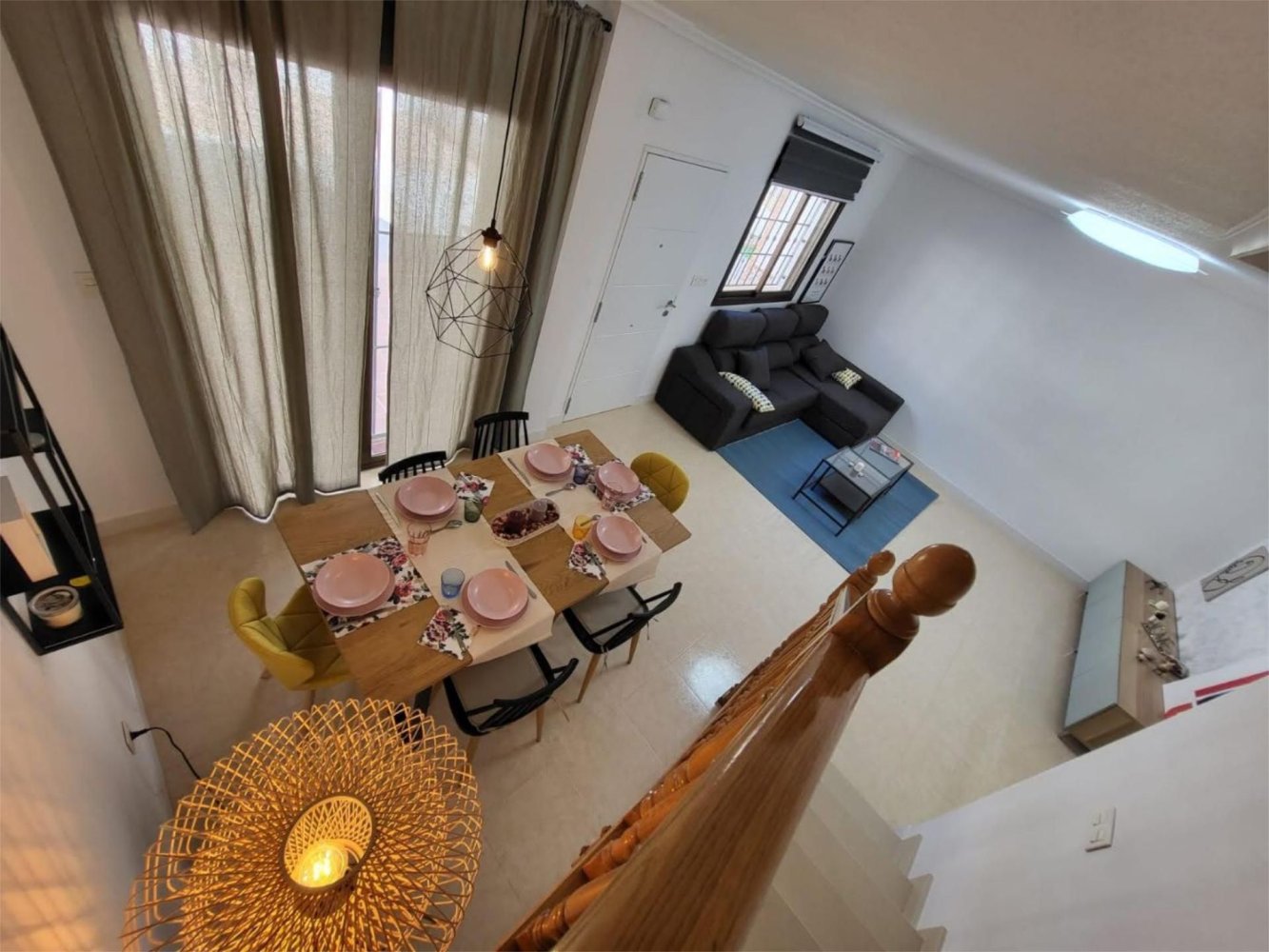 Apartamento de 3 dormitorios en Alicante, Spain No. 166840