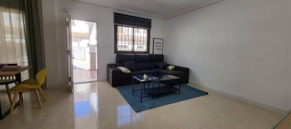 Apartamento de 3 dormitorios en Alicante, Spain No. 166840 22