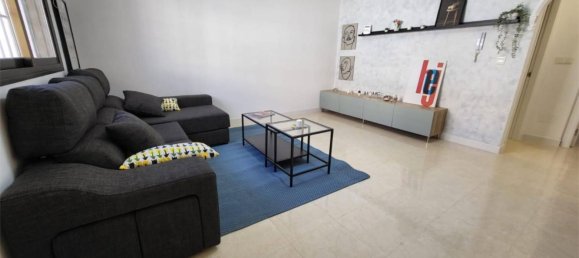 Apartamento de 3 dormitorios en Alicante, Spain No. 166840 20
