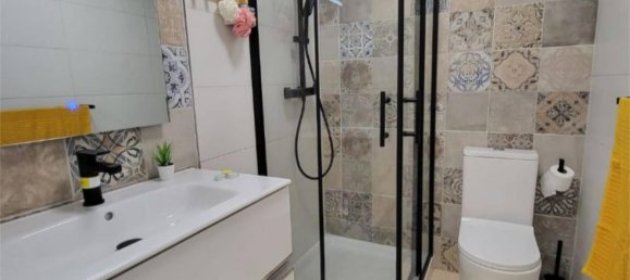 Apartamento de 3 dormitorios en Alicante, Spain No. 166840 38