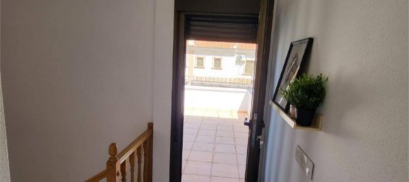Apartamento de 3 dormitorios en Alicante, Spain No. 166840 6