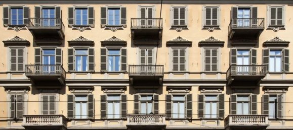 2-salle Appartement à Turin, Italy No. 295420 9