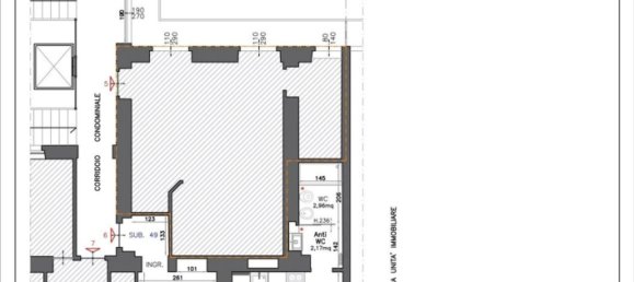 2-salle Appartement à Turin, Italy No. 295420 7