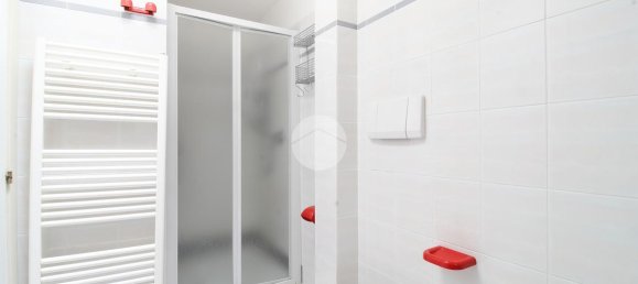 3 rooms Apartment in San Benedetto del Tronto, Italy No. 117148 12