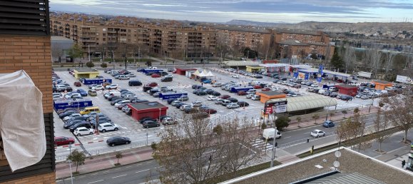 4 bedrooms Apartment in Zaragoza, Spain No. 65282 18