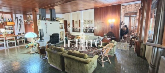 Casa de 7 habitaciónes en Campi Bisenzio, Italy No. 91015 11