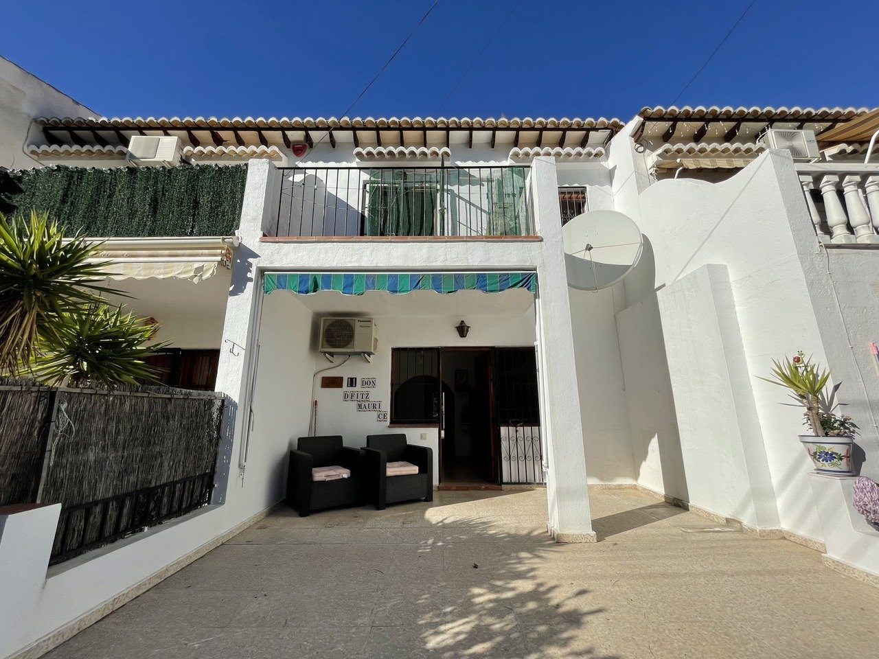 2 bedrooms Townhouse in Torrevieja, Spain No. 285889