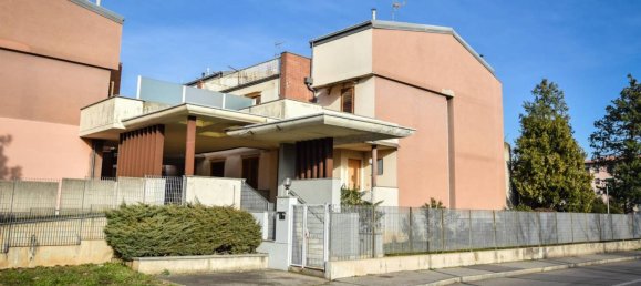 Дом с 4 спальнями в Сеттимо Торинезе, Италия № 49728 50