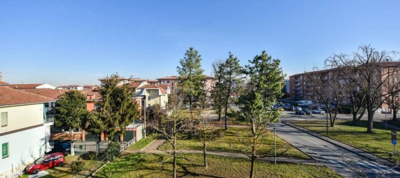 Дом с 4 спальнями в Сеттимо Торинезе, Италия № 49728 48