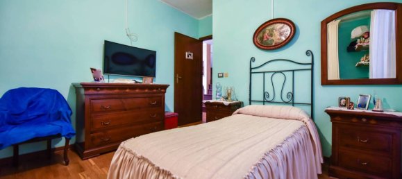 Дом с 4 спальнями в Сеттимо Торинезе, Италия № 49728 23