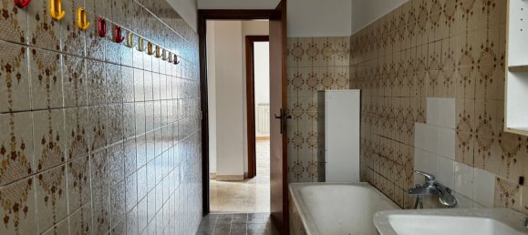 5-Zimmer Wohnung in Scandicci, Italy, Nr. 110149 29